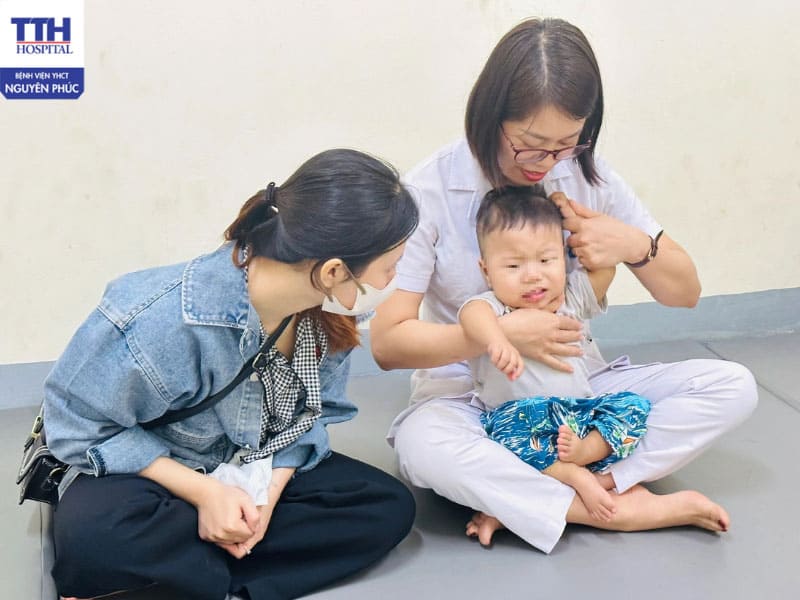 Đồng hành cùng bạn: Bệnh viện YHCT Nguyên Phúc – Chuyên điều trị bại não