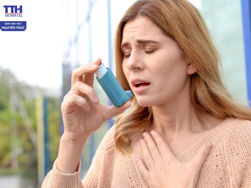 Ngoài sử dụng các dụng cụ trợ thở cần tập luyện các bài tập thở giúp bệnh hen giảm