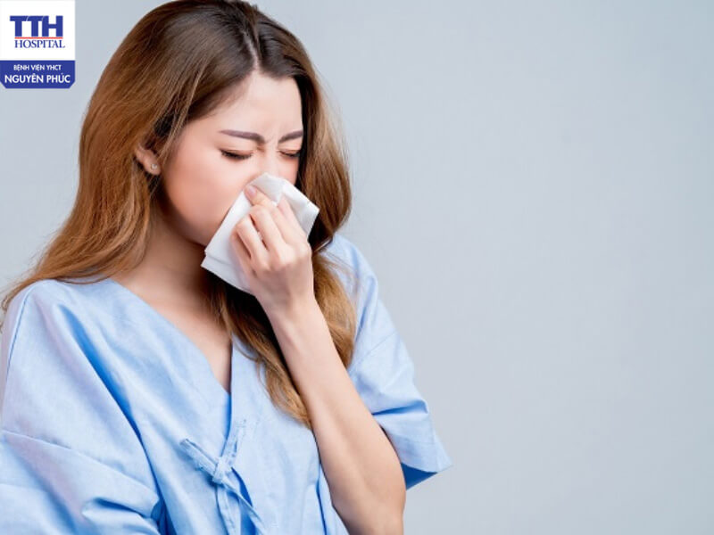 Nguyên nhân gây viêm mũi dị ứng có thể do tác động từ môi trường và các tác nhân khác