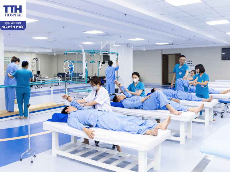 Phục hồi chức năng sau đột quỵ tại Bệnh viện YHCT Nguyên Phúc