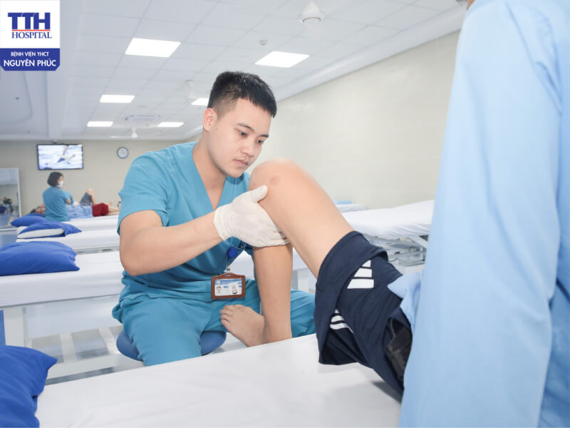 Phục hồi sau chấn thương thể thao